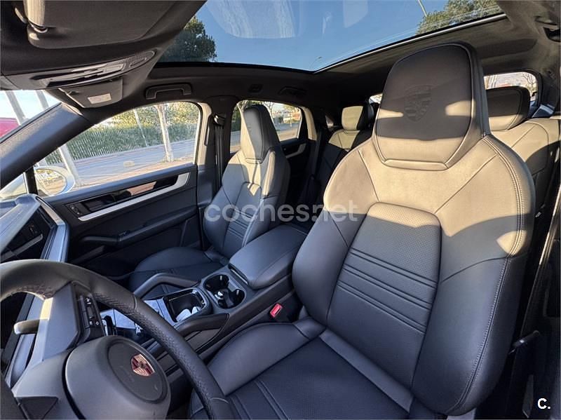 Usado Porsche Cayenne Coupe 470 CV (345 kW) 2025 Blanco Coupe
