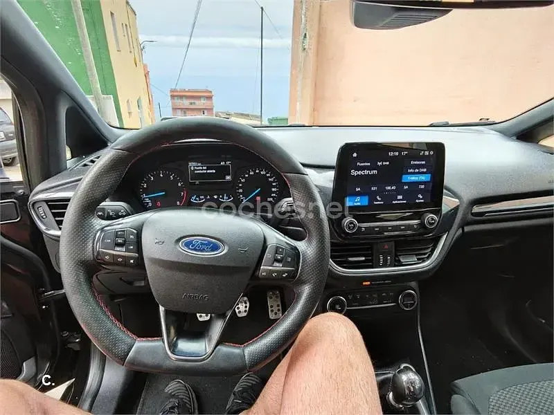 Usado Ford Fiesta ST-Line 140 CV (102 kW) 2020 Negro Utilitario