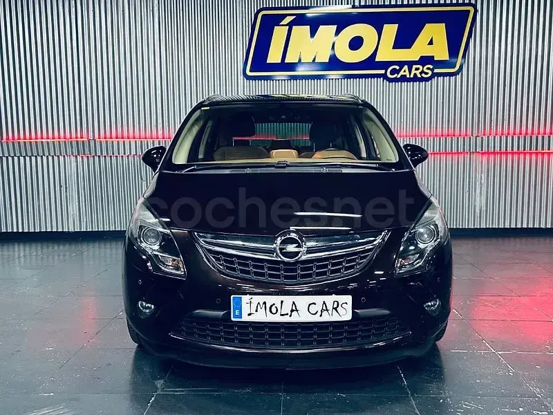 Usado Opel Zafira Tourer Excellence 136 CV (100 kW) 2015 Marrón Monovolumen