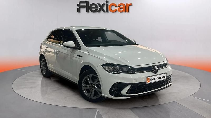 Usado VW Polo R-line 95 CV (69 kW) 2024 Blanco Berlina
