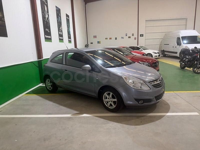 Usado Opel Corsa Color Edition 95 CV (69 kW) 2010 Gris / plata Utilitario