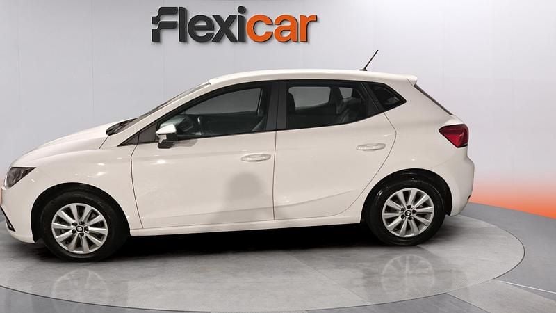 Usado Seat Ibiza Style 116 CV (85 kW) 2020 Blanco Utilitario