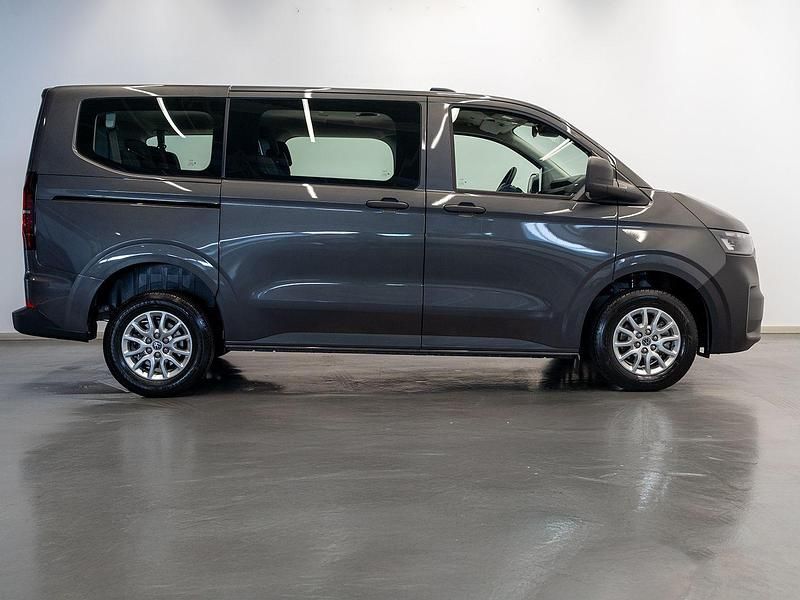 Usado VW Caravelle 150 CV (110 kW) 2025 Gris Monovolumen