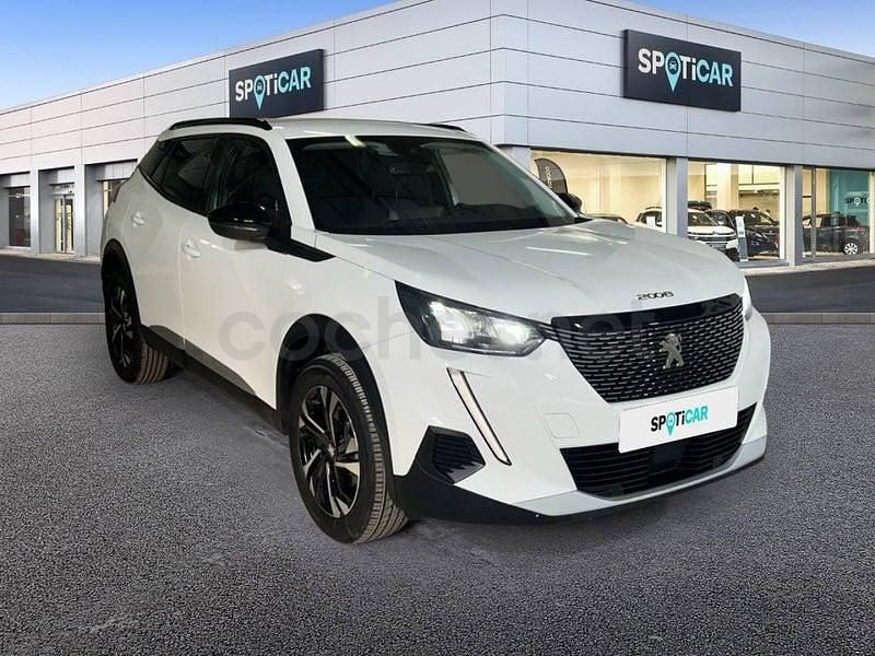 Usado Peugeot 2008 Allure 110 CV (80 kW) 2022 Blanco SUV