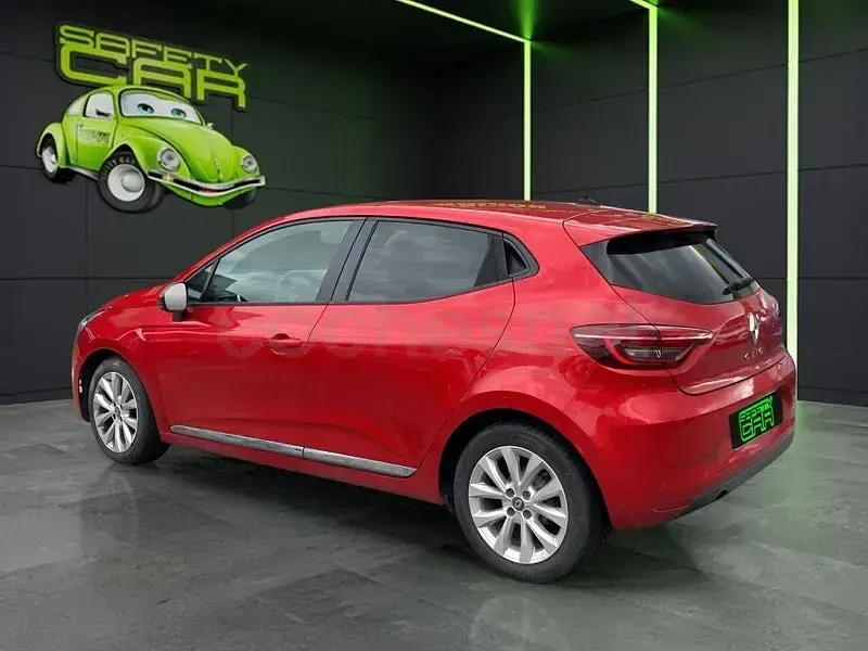 Usado Renault Clio V Intens 90 CV (66 kW) 2021 Rojo Berlina