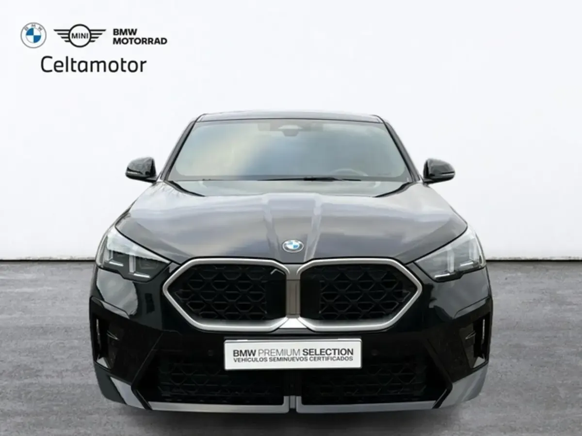Usado BMW X2 Comfort Edition 163 CV (119 kW) 2025 Negro SUV