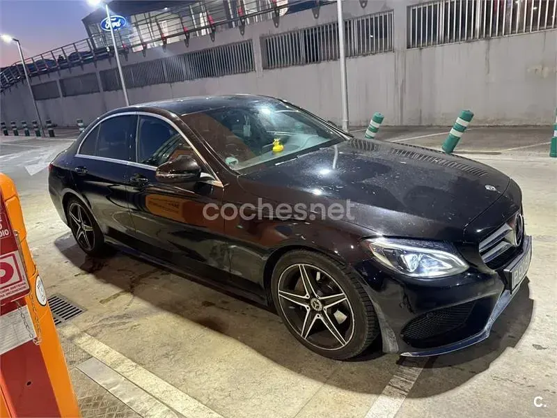 Usado Mercedes C200 136 CV (100 kW) 2019 Negro Berlina