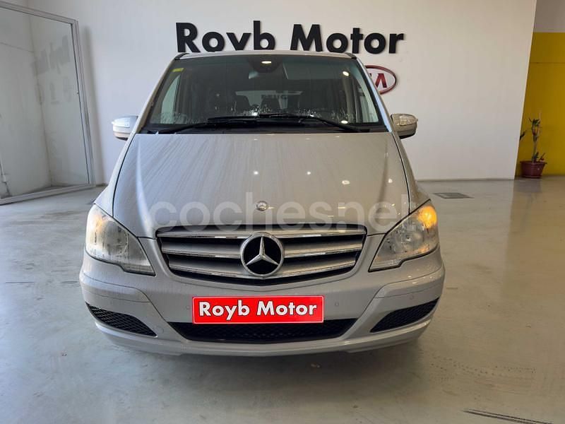 Usado Mercedes Viano 163 CV (119 kW) 2014 Gris / plata Monovolumen