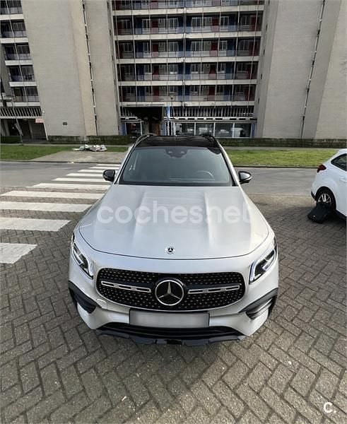 Usado Mercedes GLB180 136 CV (100 kW) 2023 Gris / plata SUV