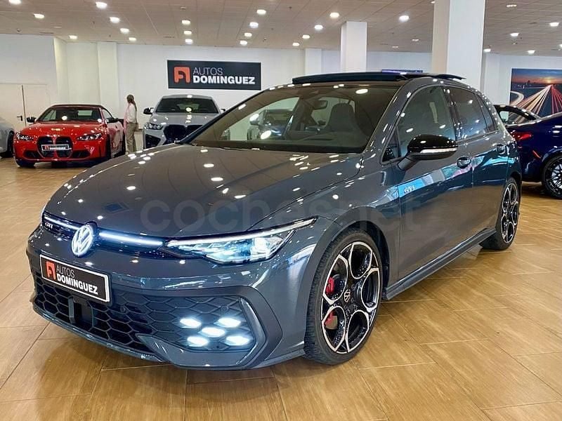 Usado VW Golf VIII GTI 265 CV (194 kW) 2025 Gris / plata Berlina