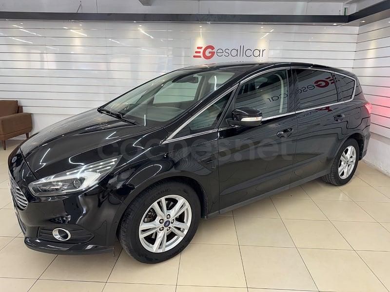 Usado Ford S-MAX Titanium 150 CV (110 kW) 2019 Negro Monovolumen