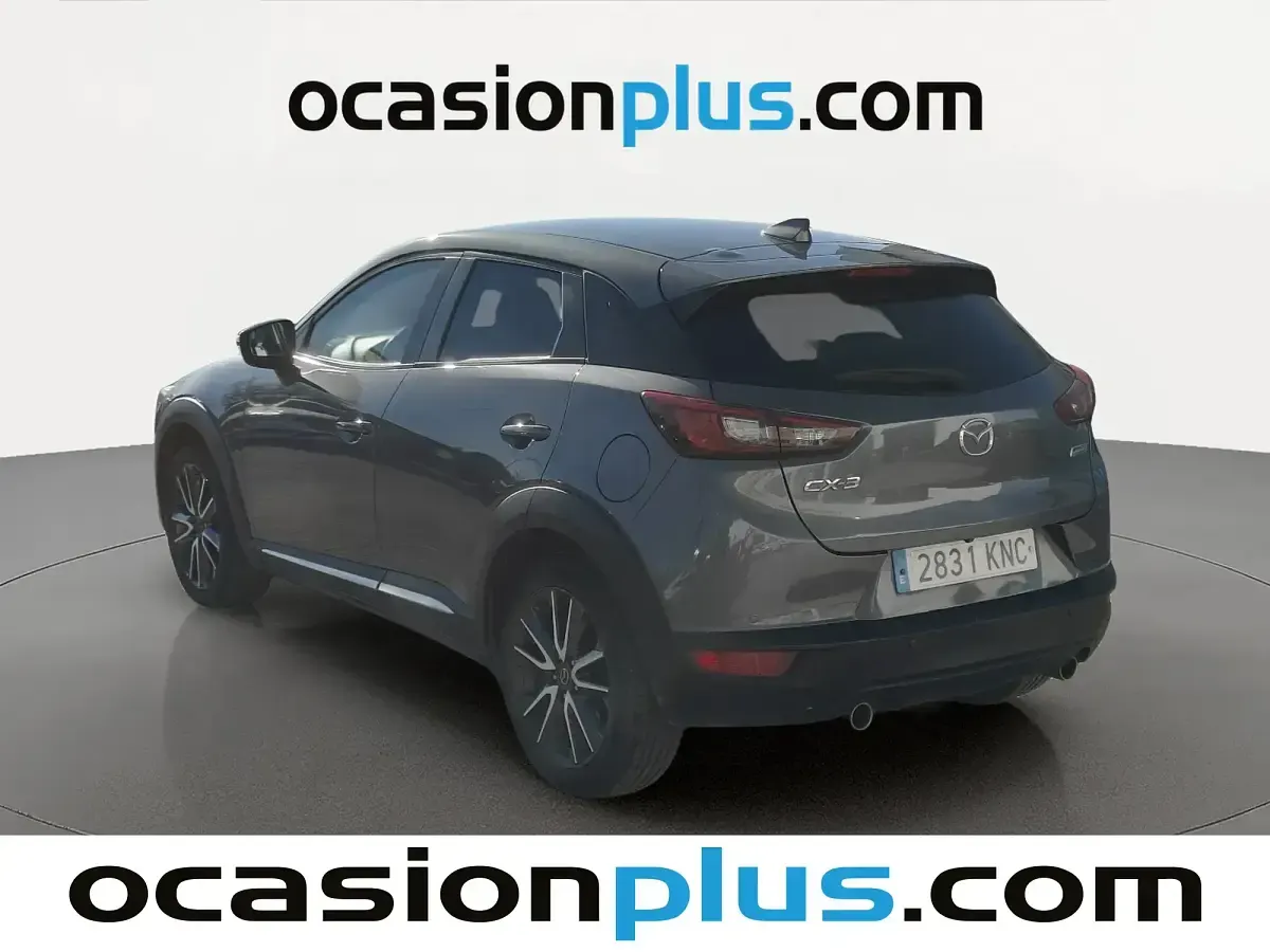 Usado Mazda CX-3 Luxury 120 CV (88 kW) 2018 Gris SUV