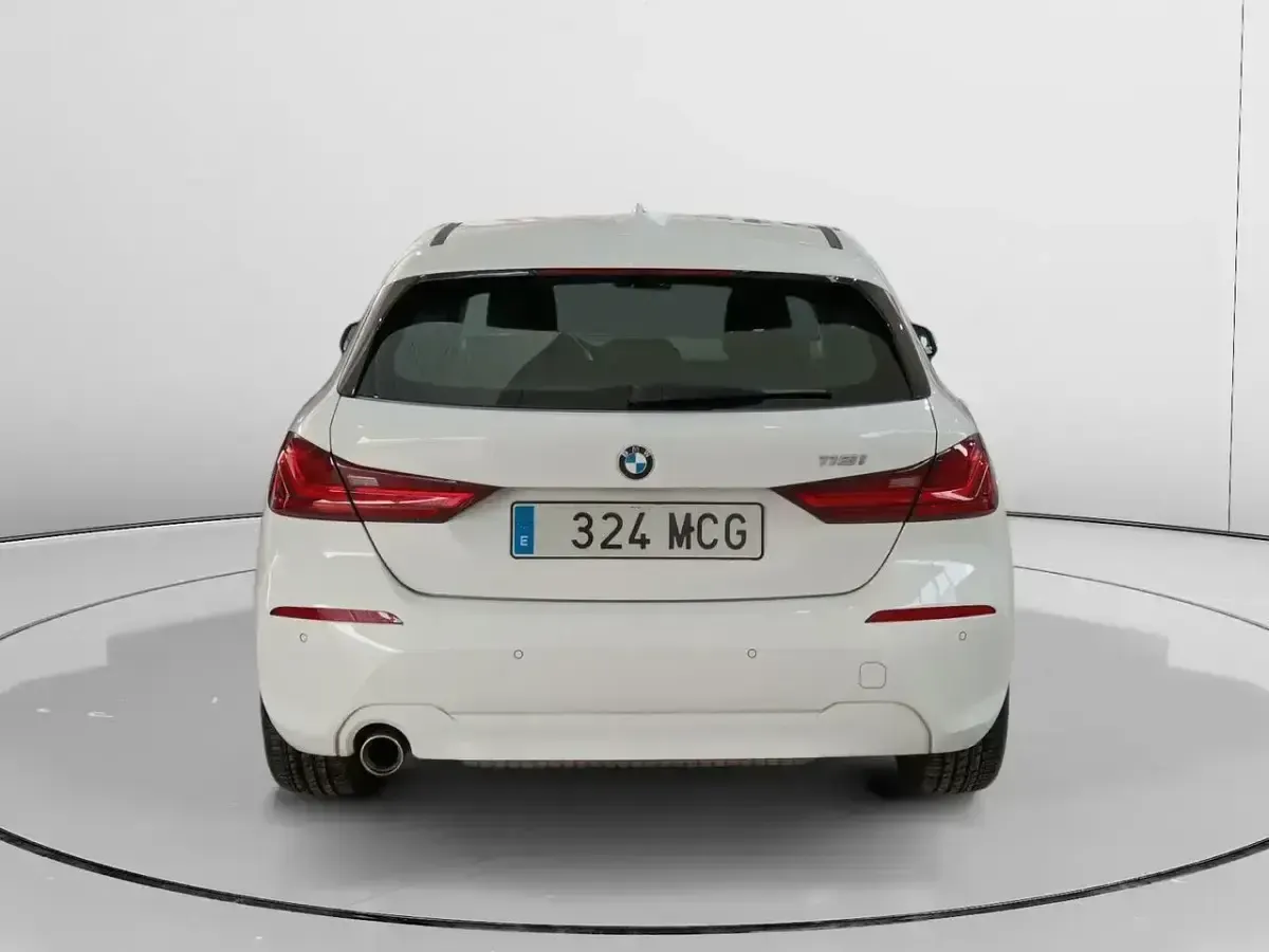 Usado BMW 118 Performance 140 CV (102 kW) 2022 Blanco Utilitario