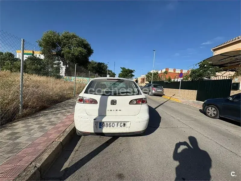 Usado Seat Ibiza Reference 80 CV (58 kW) 2006 Blanco Utilitario