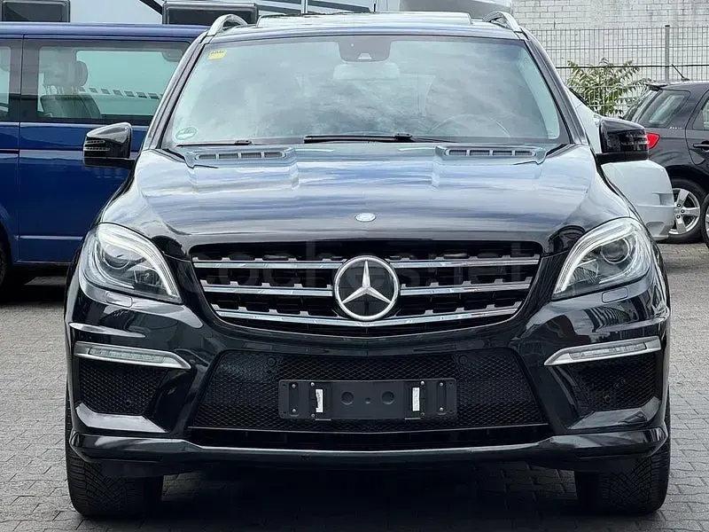 Usado Mercedes ML350 AMG Edition 1 258 CV (189 kW) 2013 Negro SUV