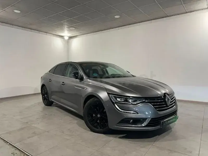 Usado Renault Talisman Intens 110 CV (80 kW) 2017 Gris / plata Berlina
