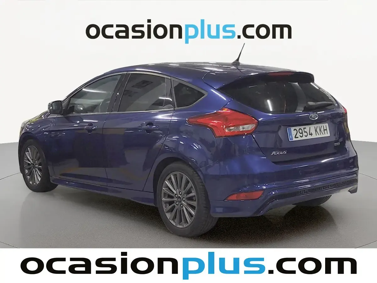 Usado Ford Focus ST-Line 125 CV (91 kW) 2018 Azul Utilitario