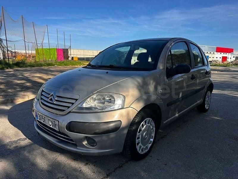 Usado Citroën C3 90 CV (66 kW) 2004 Beige Berlina