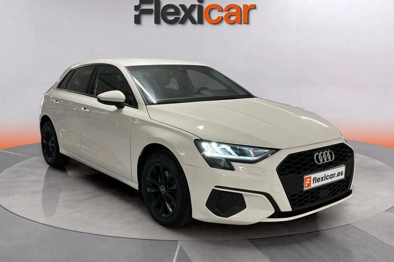 Blanco Usado 2023 Audi A3 Sportback S-Line Berlina | 25.990 € (Buen precio) - Imagen 1/4