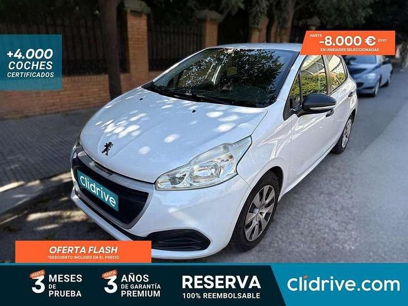 Usado Peugeot 208 Access 75 CV (55 kW) 2016 Blanco Utilitario