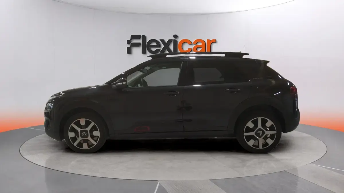 Usado Citroën C4 PureTech 110 CV (80 kW) 2019 Negro Berlina