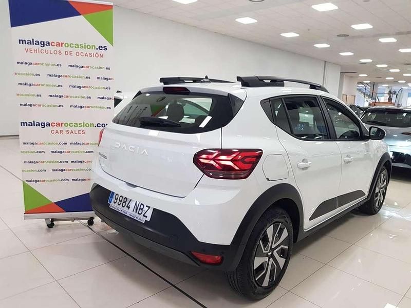 Usado Dacia Sandero Expression 91 CV (66 kW) 2025 Blanco Utilitario