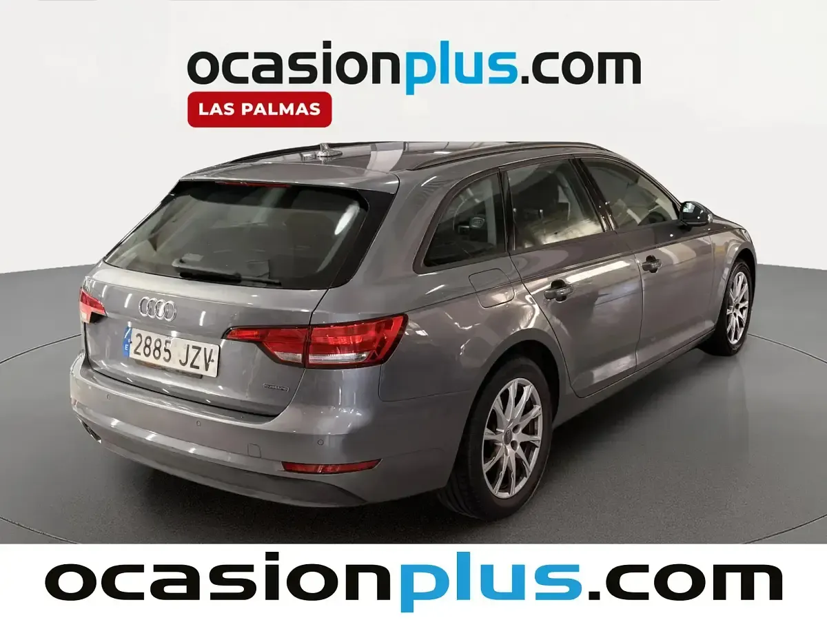 Usado Audi A4 190 CV (139 kW) 2017 Gris Familiar
