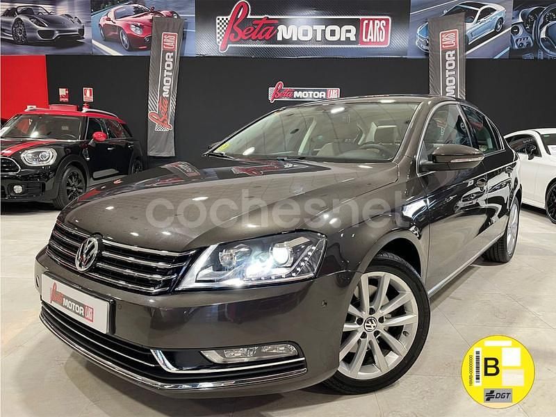 Marrón Usado 2015 VW Passat Highline Berlina | 12.990 € (Super precio) - Imagen 1/4