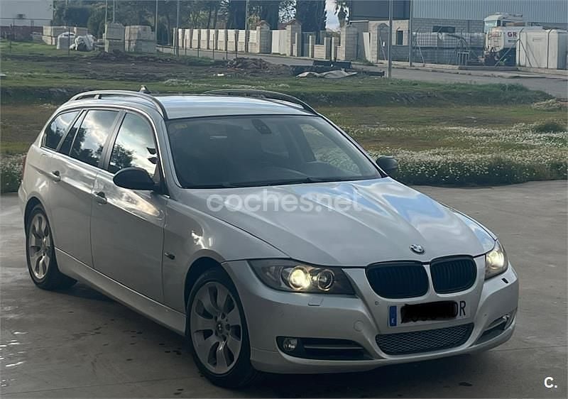 Usado BMW 330 231 CV (169 kW) 2008 Gris / plata Familiar