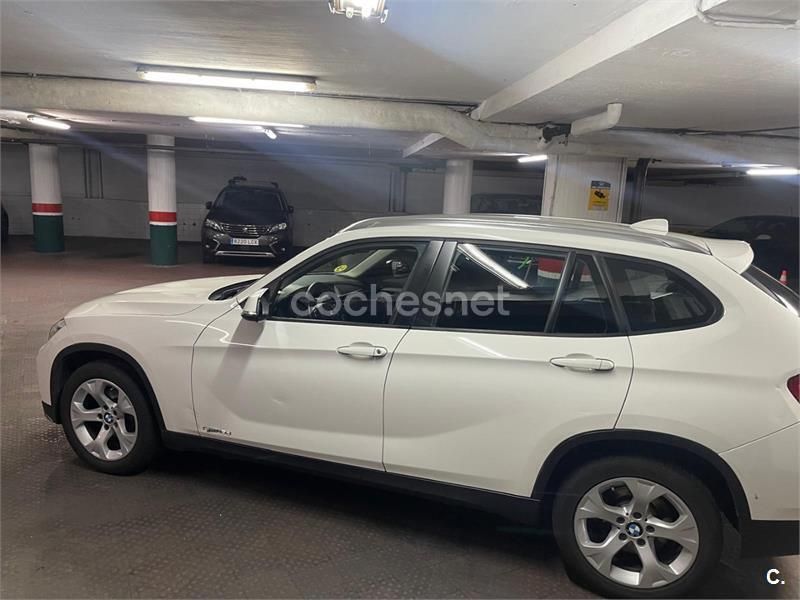 Blanco Usado 2015 BMW X1 SUV | 11.990 € (Buen precio) - Imagen 1/4