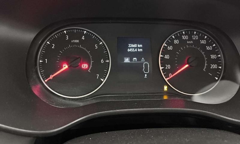 Usado Dacia Sandero Extreme 101 CV (74 kW) 2025 Verde Berlina