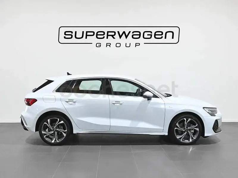 Usado Audi A3 S-Line 204 CV (150 kW) 2025 Blanco Berlina