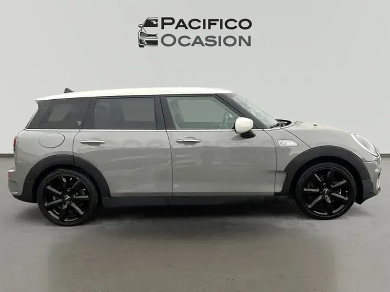 Usado Mini Cooper S Clubman 192 CV (141 kW) 2022 Gris / plata Familiar