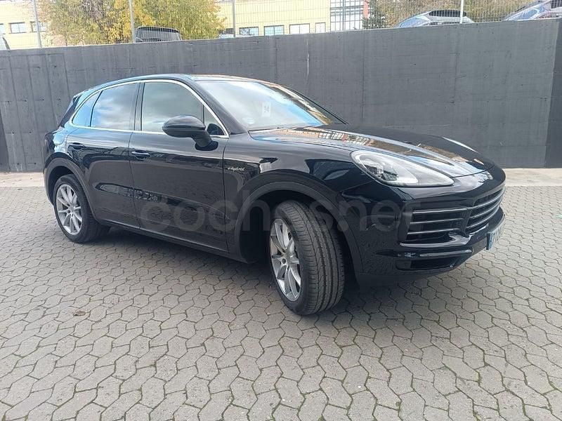 Usado Porsche Cayenne E-Hybrid 462 CV (339 kW) 2020 Azul SUV