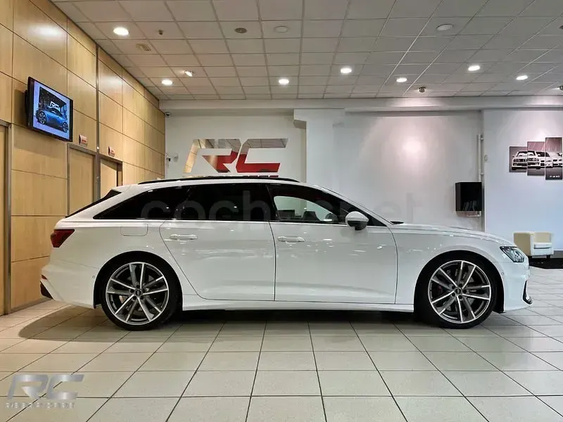 Usado Audi A6 Ambiente 350 CV (257 kW) 2019 Blanco Familiar