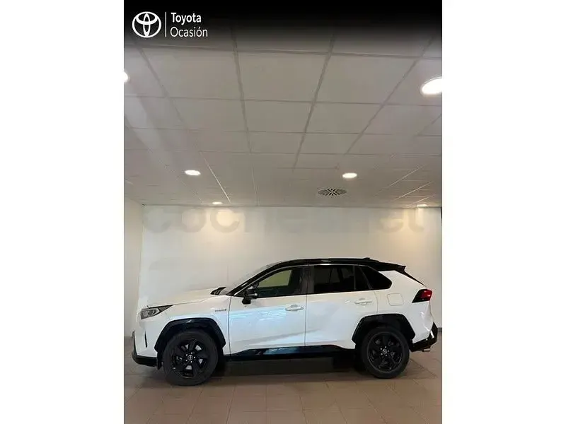Usado Toyota RAV4 Hybrid 197 CV (144 kW) 2019 Blanco SUV
