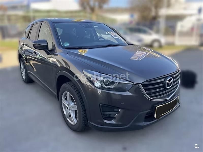 Usado Mazda CX-5 Luxury 150 CV (110 kW) 2016 Gris / plata SUV