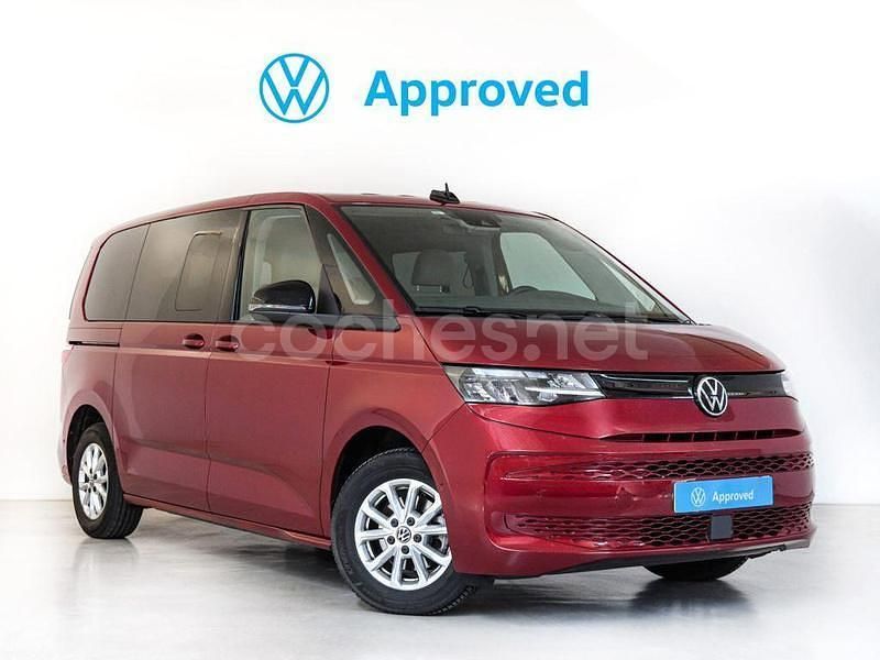 Rojo Usado 2024 VW Multivan Monovolumen | 48.400 € (Precio justo) - Imagen 1/4