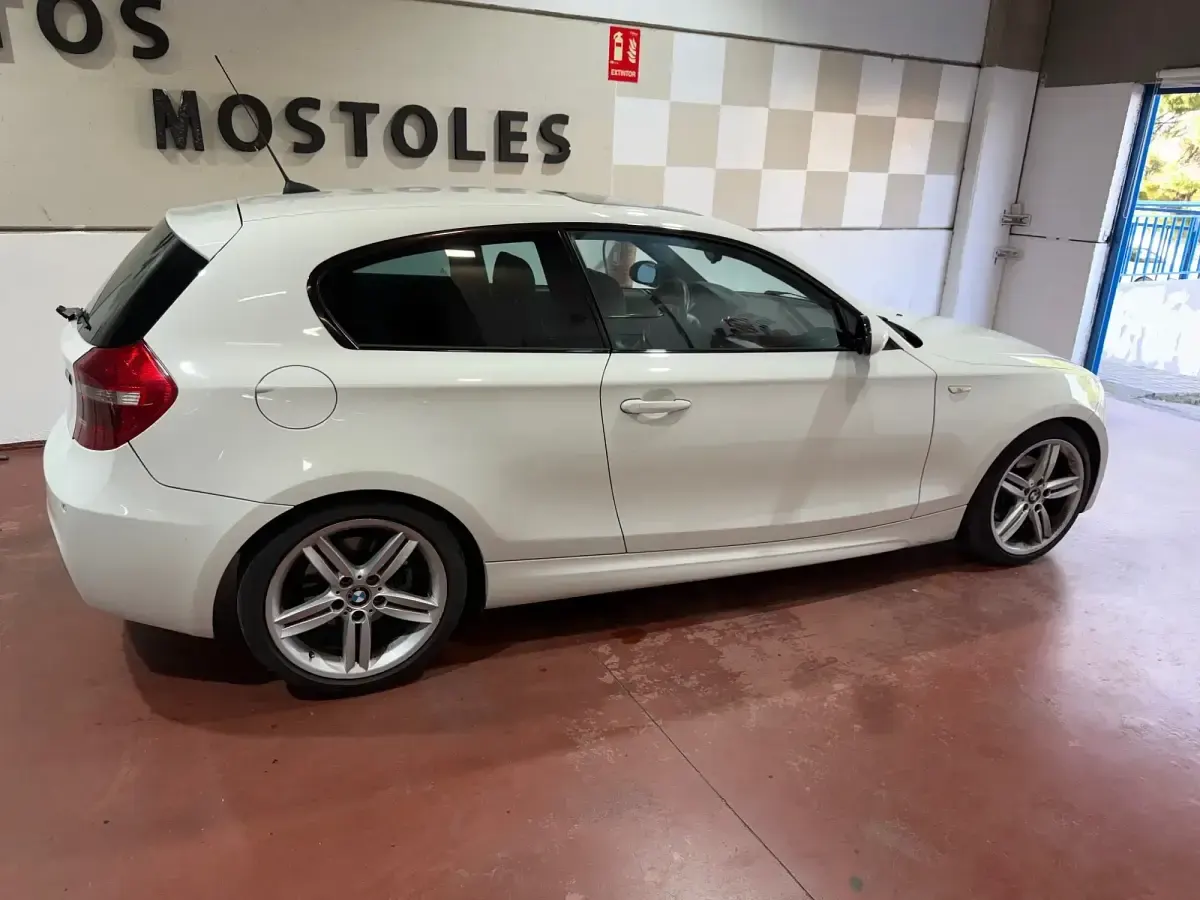 Occasion BMW 118 143 PK (105 kW) 2008 Wit Hatchback