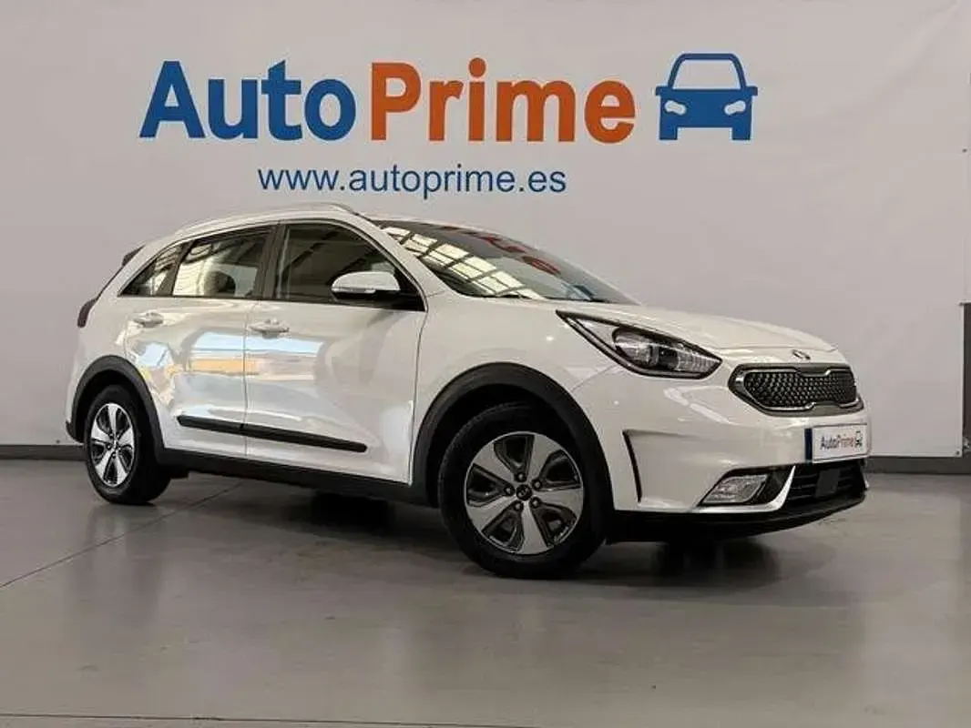 Usado Kia Niro 141 CV (103 kW) 2019 Blanco SUV