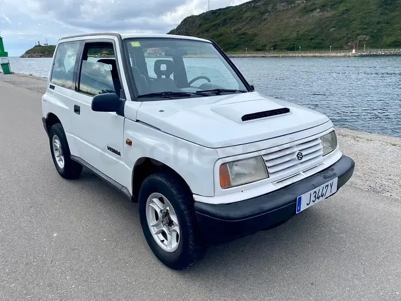 Usado Suzuki Vitara 75 CV (55 kW) 1997 Blanco SUV