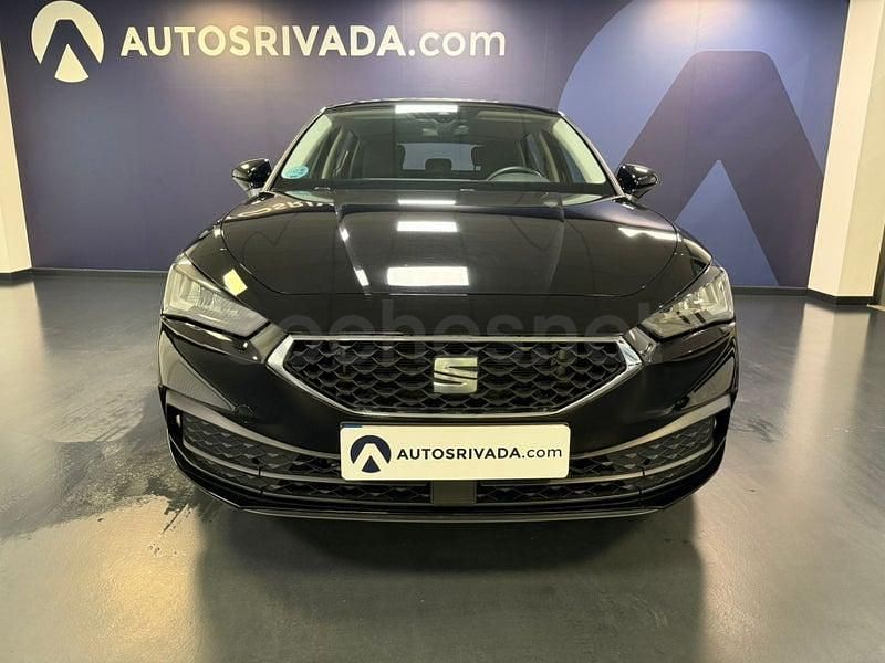 Usado Seat Leon Style 110 CV (80 kW) 2024 Negro Berlina