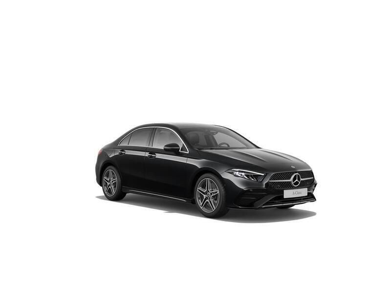 Negro cosmos Usado 2024 Mercedes A250 Berlina | 46.900 € - Imagen 1/4