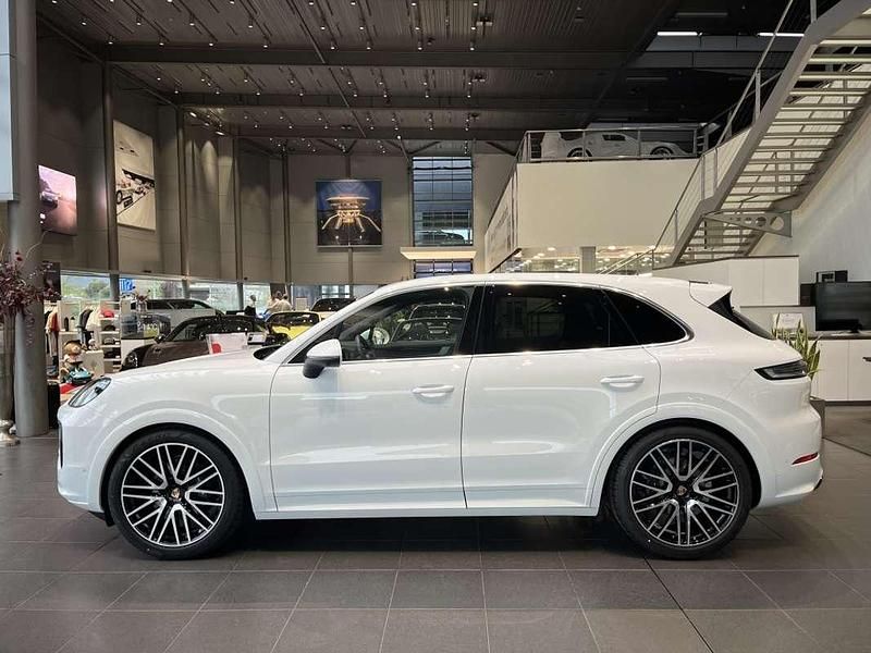 Usado Porsche Cayenne 354 CV (260 kW) 2025 Blanco SUV