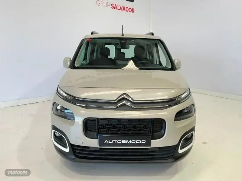 Usado Citroën Berlingo Feel 102 CV (75 kW) 2019 Beige Monovolumen