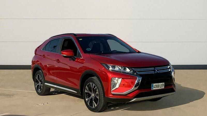 Rojo Usado 2020 Mitsubishi Eclipse Cross Motion SUV | 18.700 € (Un poco caro) - Imagen 1/4