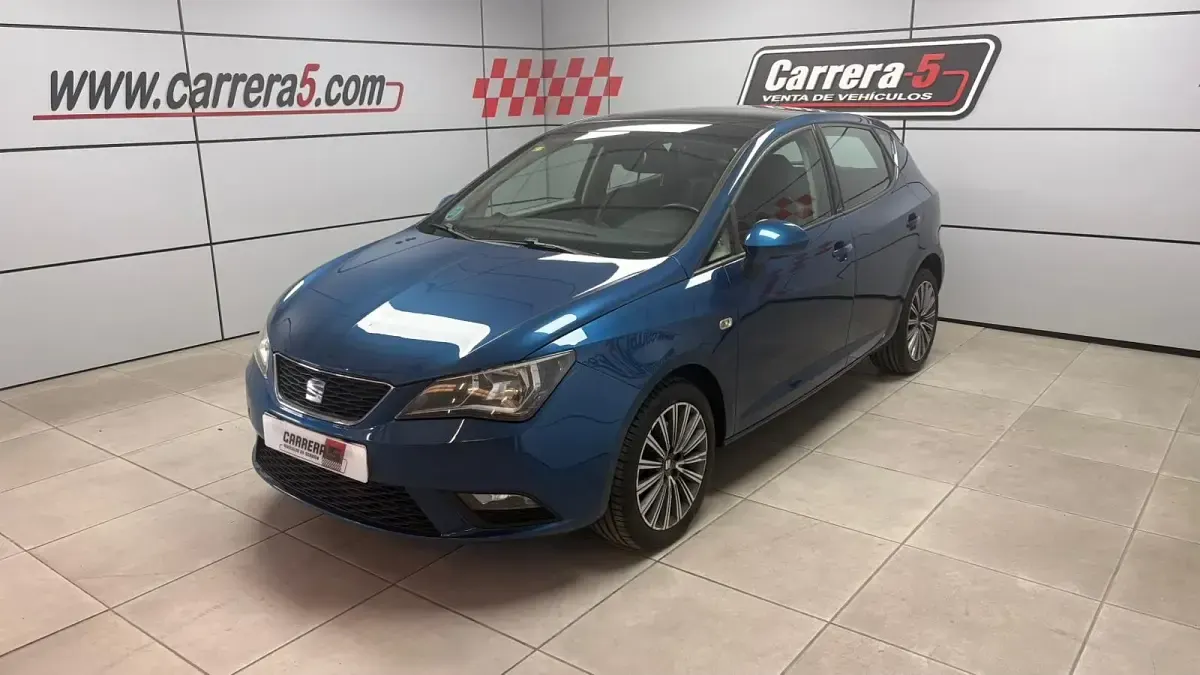 Usado Seat Ibiza CONNECT 110 CV (80 kW) 2015 Azul Berlina