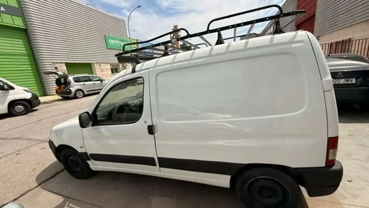 Usado Citroën e-Berlingo 71 CV (52 kW) 2005 Blanco Monovolumen