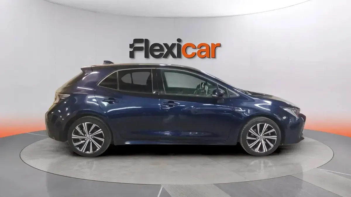 Usado Toyota Corolla Advance 184 CV (135 kW) 2022 Azul Utilitario