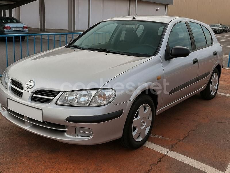 Gris / plata Usado 2004 Nissan Almera Acenta Berlina | 3999 € (Caro) - Imagen 1/4